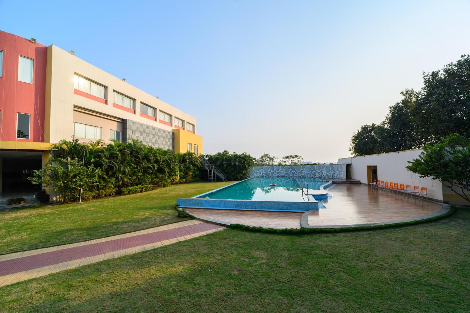 Sinclairs Burdwan Hotell Exteriör bild